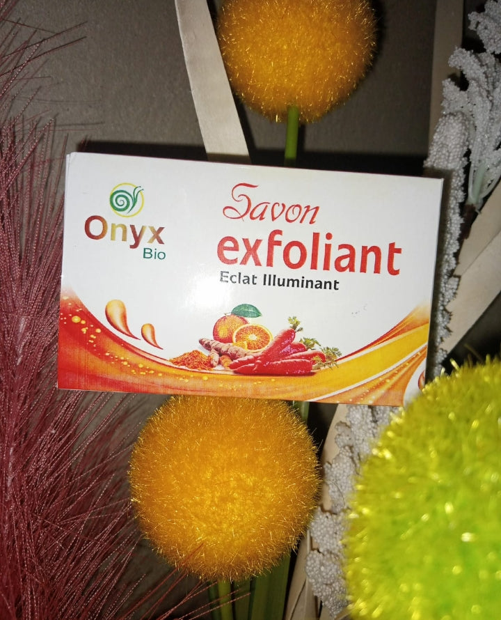 Savon exfoliant Illumine ton teint naturellement